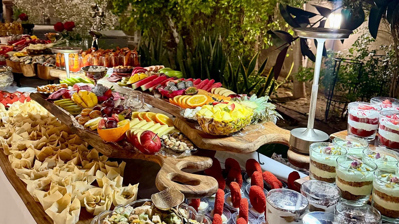 Buffet Finger Food Catering (UAE Guide)